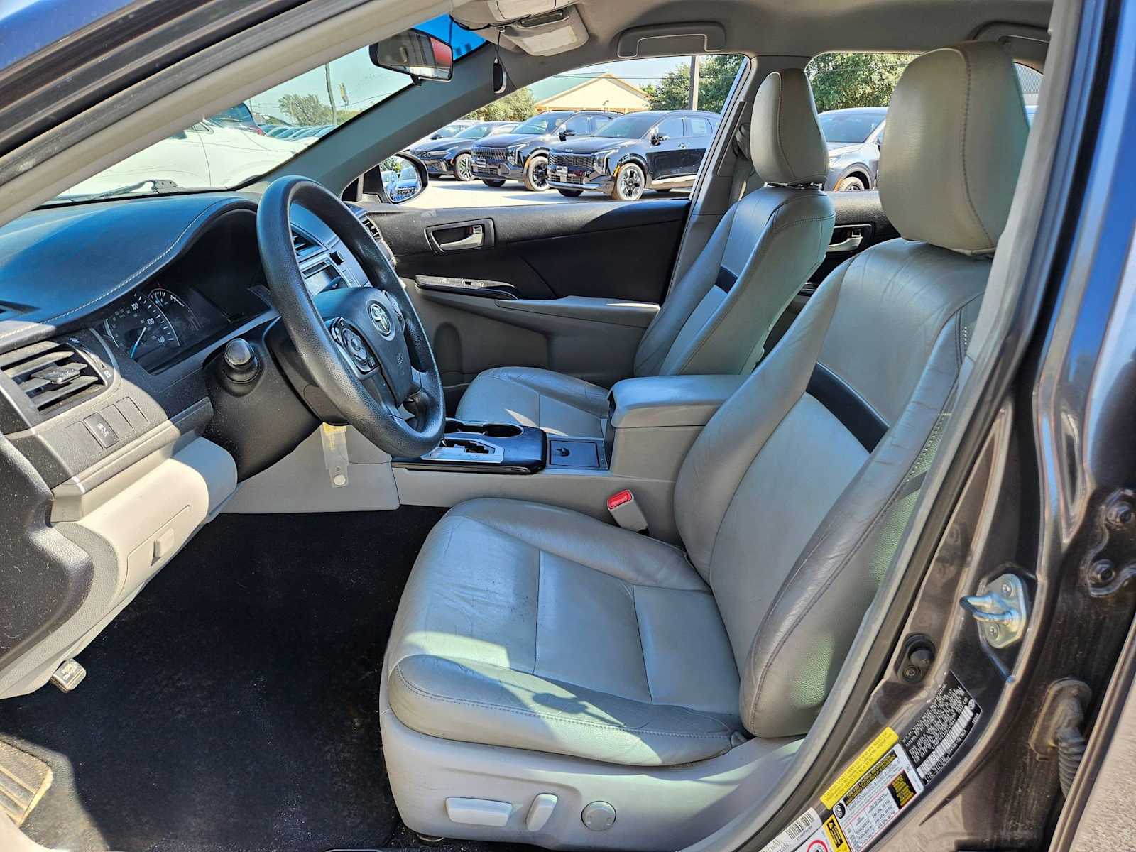Thumbnail: 2013 Toyota Camry - 13