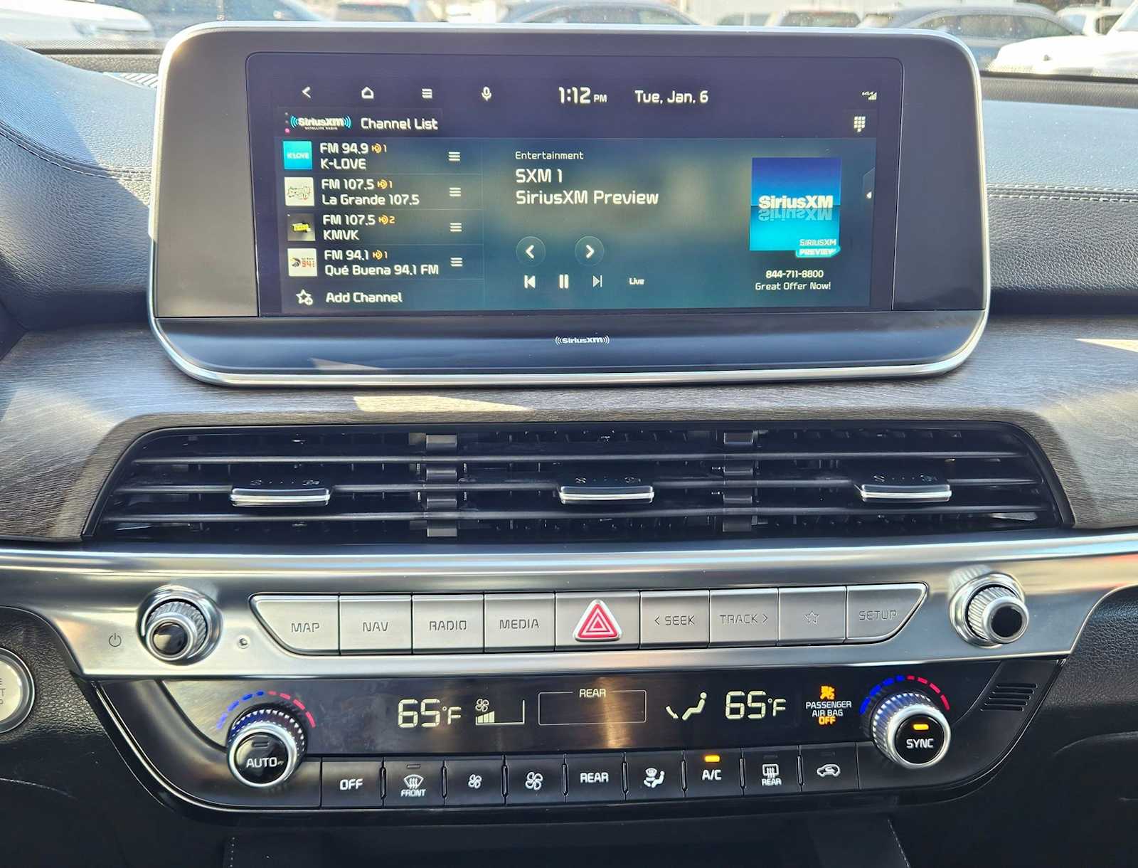 Thumbnail: 2022 Kia Telluride - 28