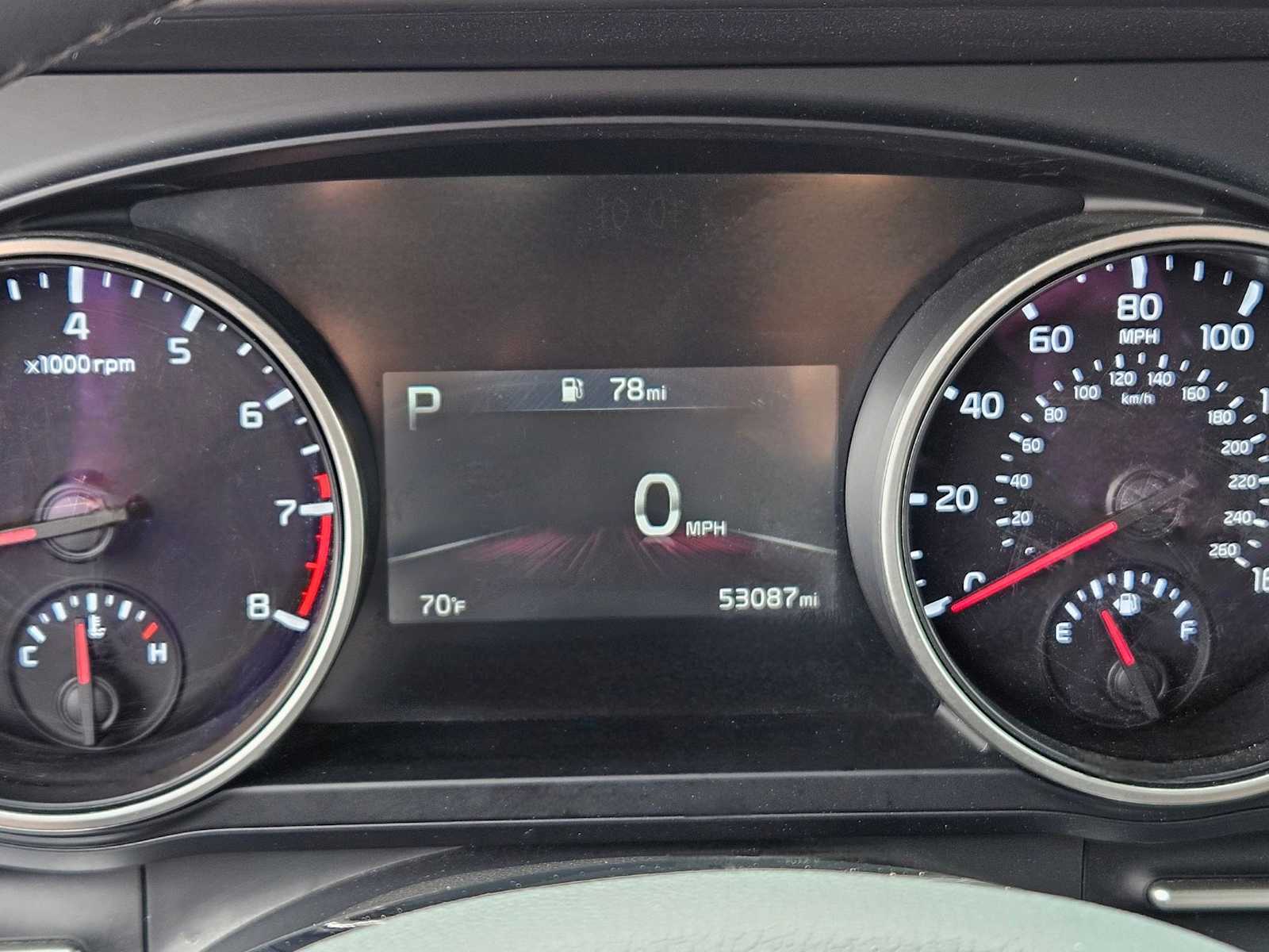 Thumbnail: 2024 Kia Carnival - 32