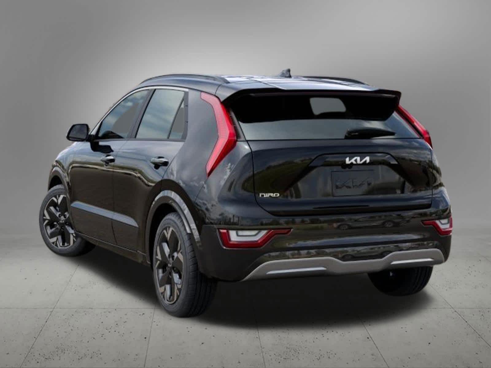 Thumbnail: 2024 Kia Niro - 4