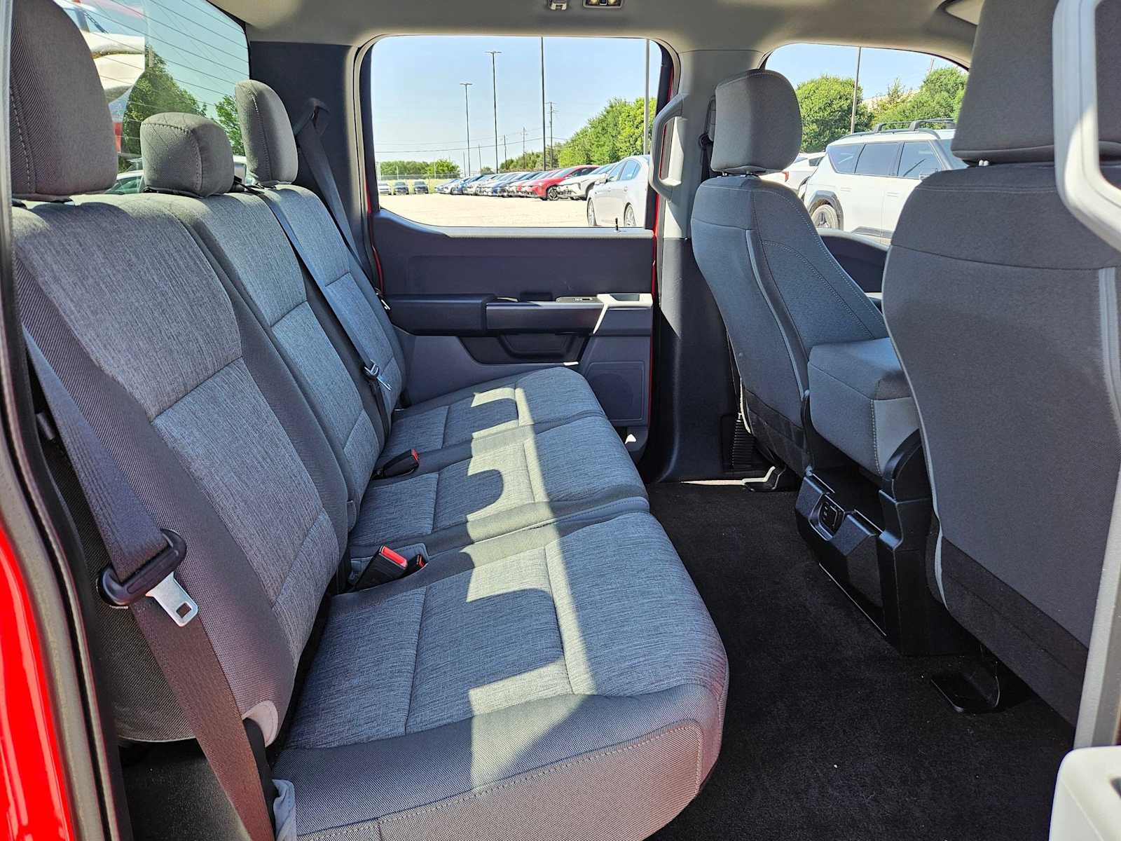 2021 Ford F-150 XL 19