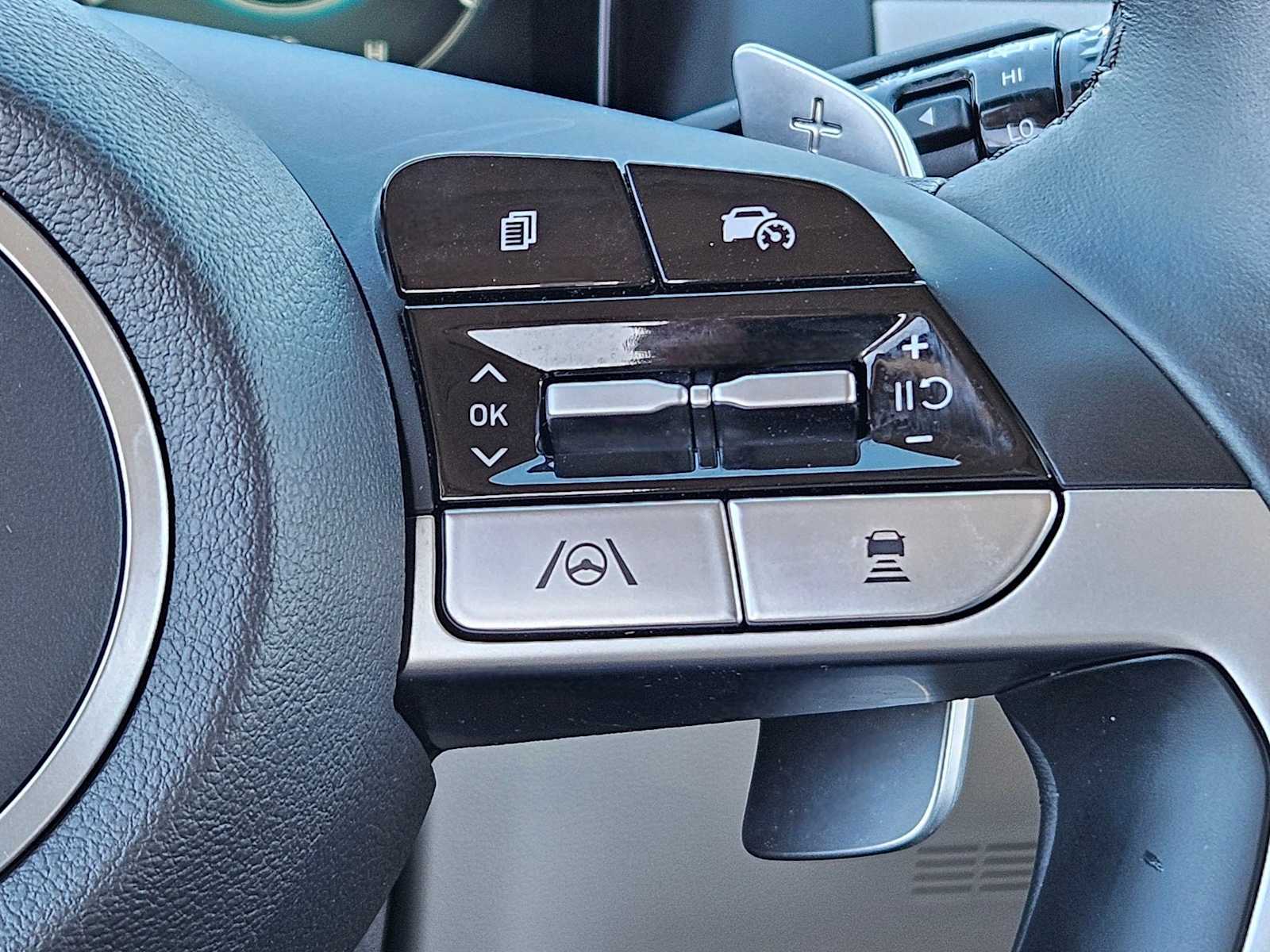 Thumbnail: 2022 Hyundai Tucson - 26