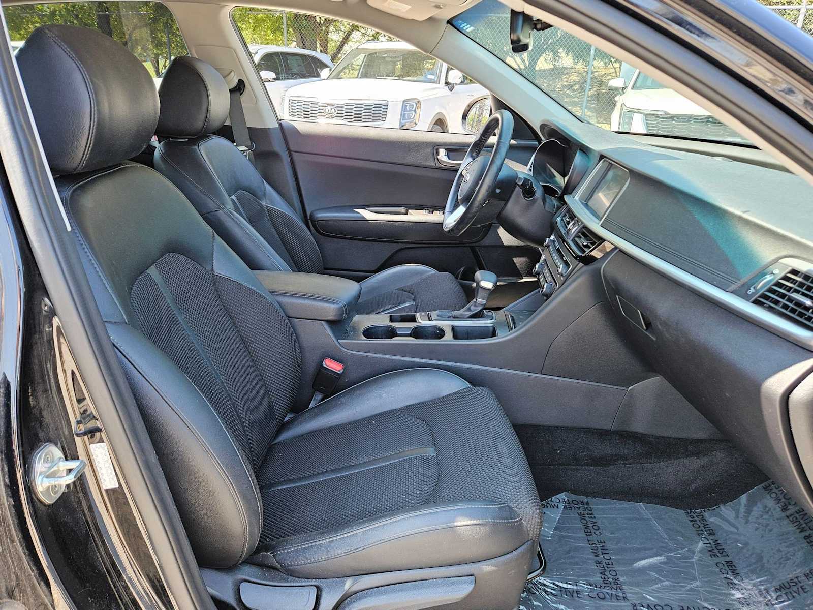 Thumbnail: 2019 Kia Optima - 17