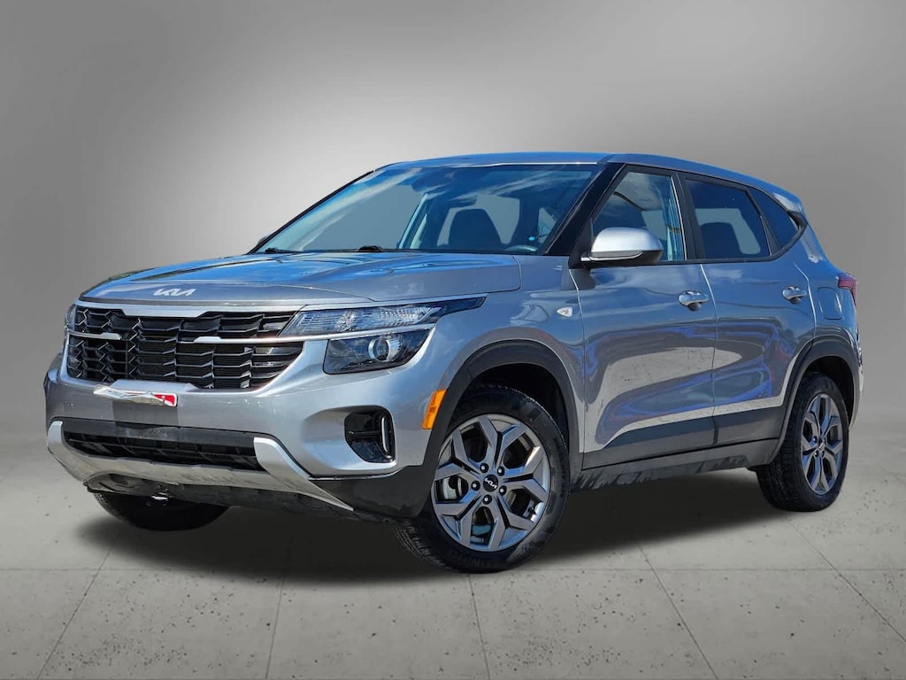 Certified 2024 Kia Seltos LX SUV