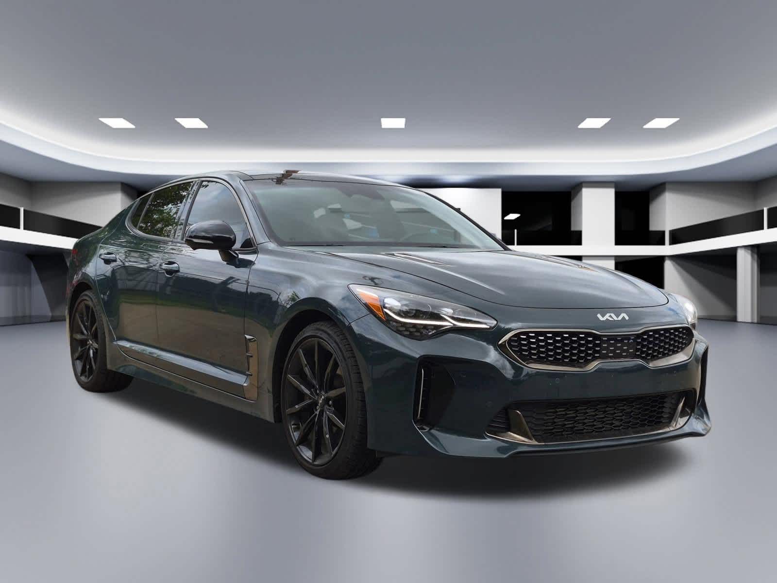 Thumbnail: 2023 Kia Stinger - 5