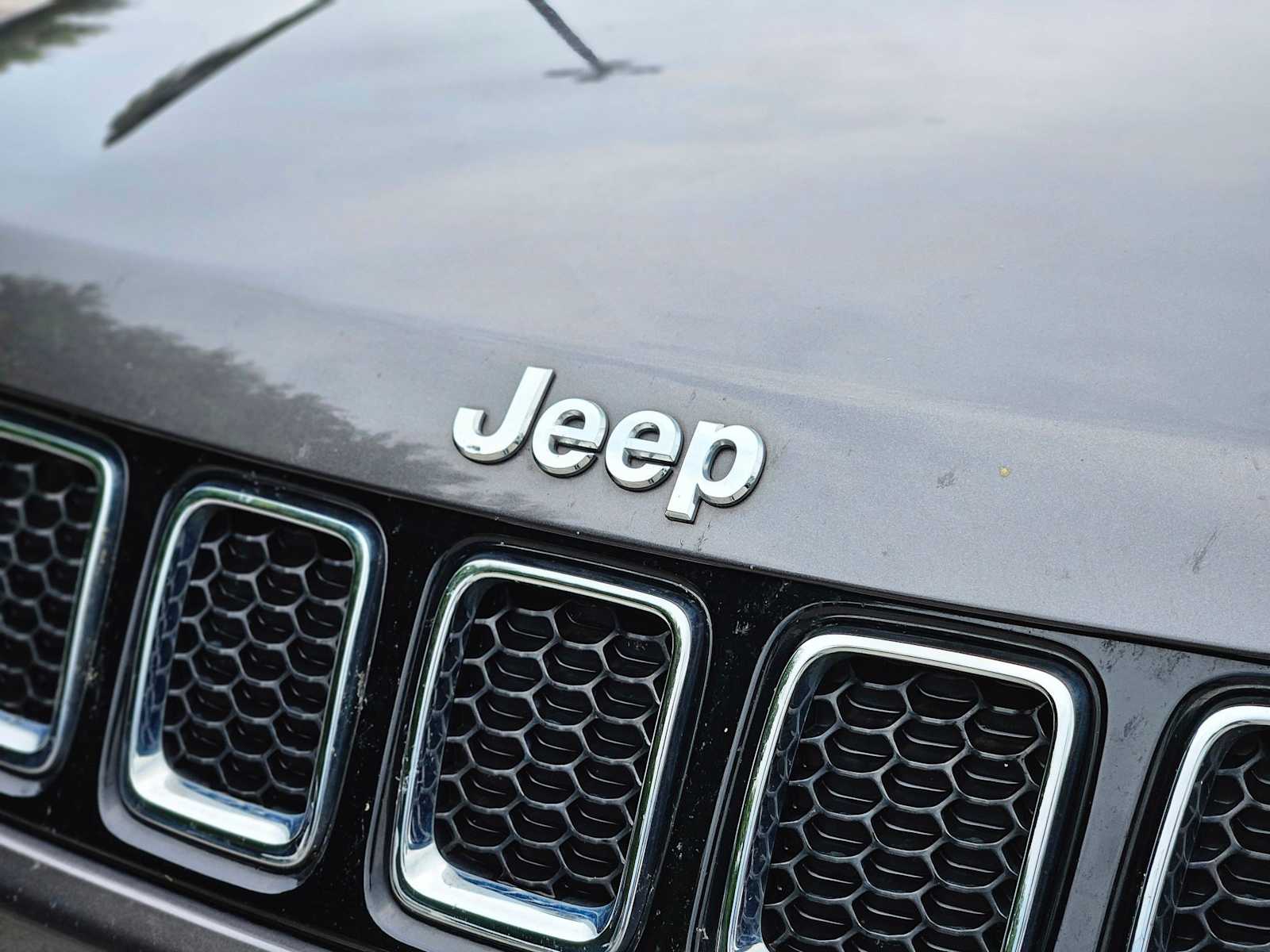 2018 Jeep Compass Latitude 12