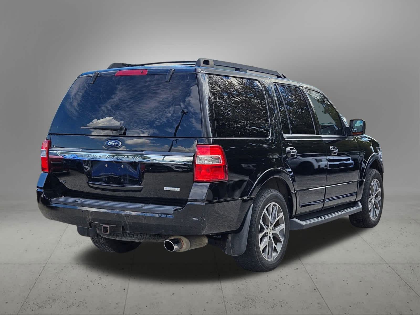 Thumbnail: 2017 Ford Expedition - 5