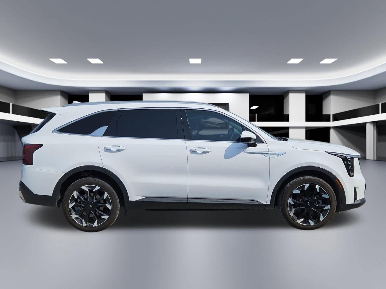 Thumbnail: 2025 Kia Sorento - 7