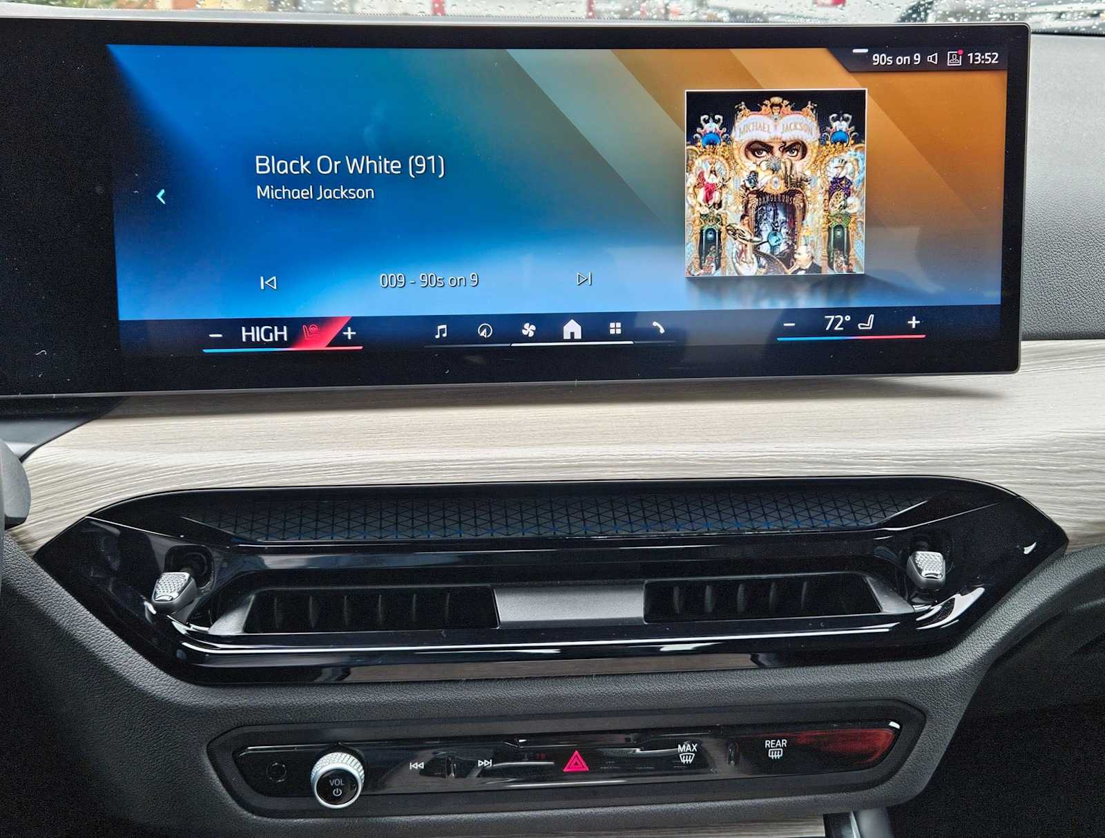 Thumbnail: 2025 BMW 3 Series - 20