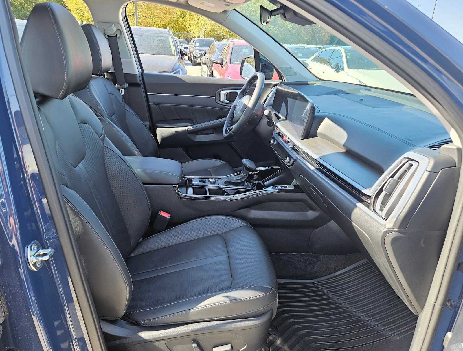 Thumbnail: 2024 Kia Sorento - 23