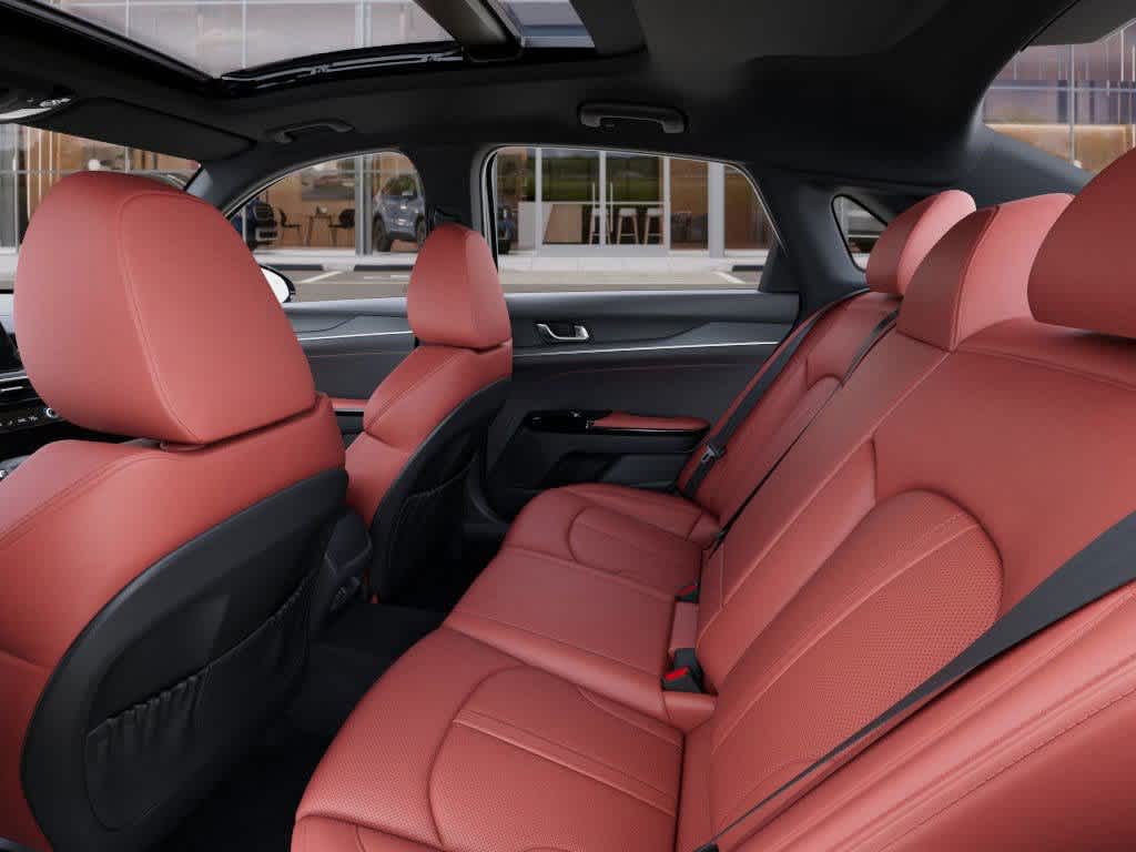 Thumbnail: 2025 Kia K5 - 18