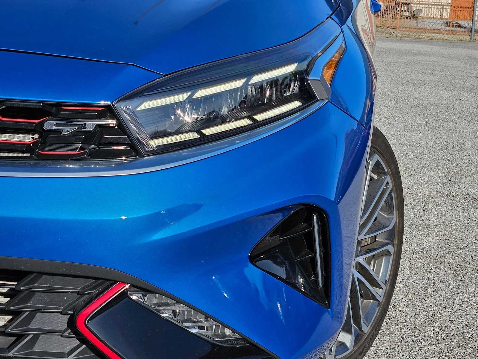 Thumbnail: 2023 Kia Forte - 11