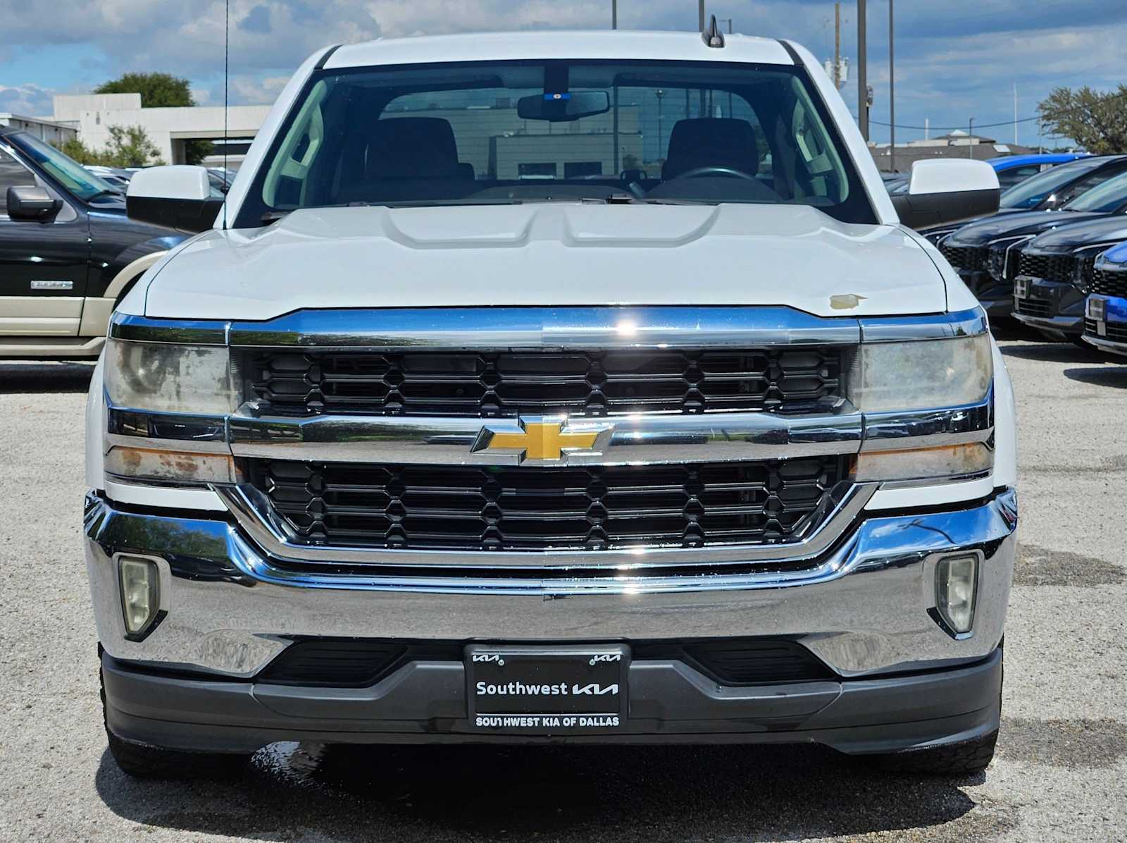 Thumbnail: 2016 Chevrolet Silverado 1500 - 9
