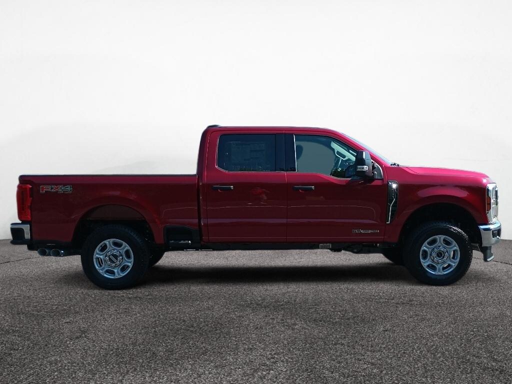 New 2026 Ford F-250 XLT Truck Crew Cab