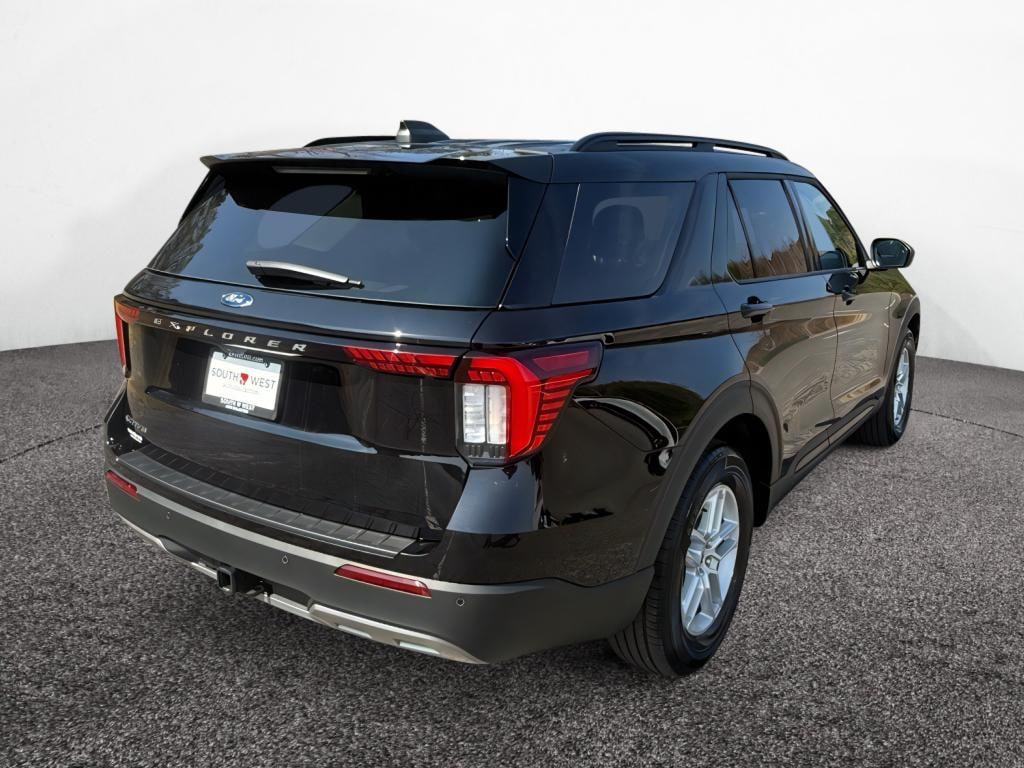 New 2026 Ford Explorer Active w/200A Pkg SUV
