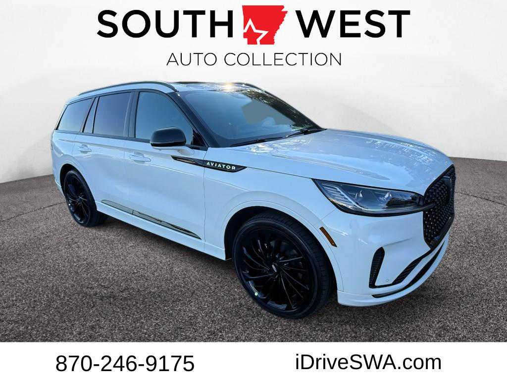 2026 Lincoln Aviator Reserve's photo