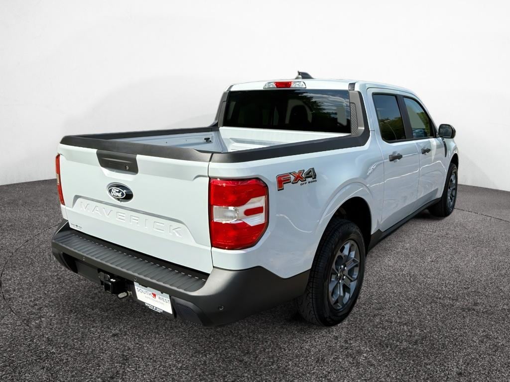 New 2025 Ford Maverick XLT Truck SuperCrew