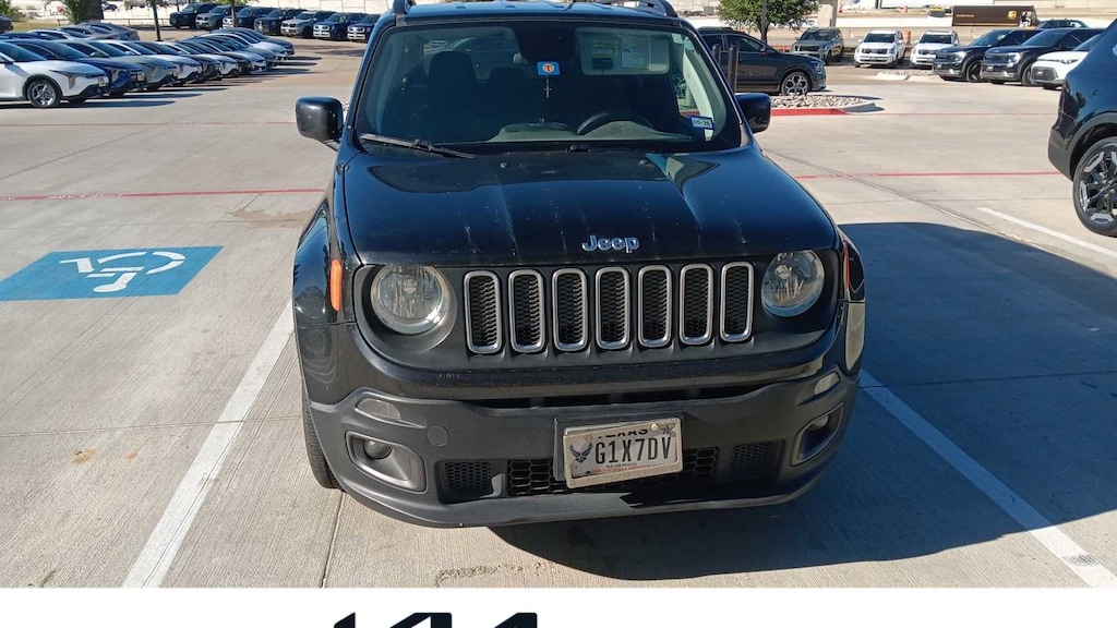 Used 2018 Jeep Renegade Latitude FWD SUV