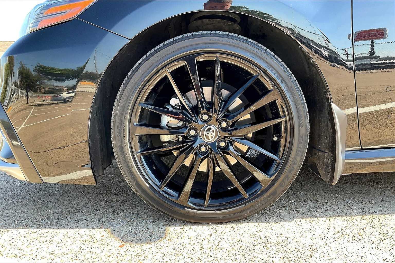 Thumbnail: 2023 Toyota Camry - 8