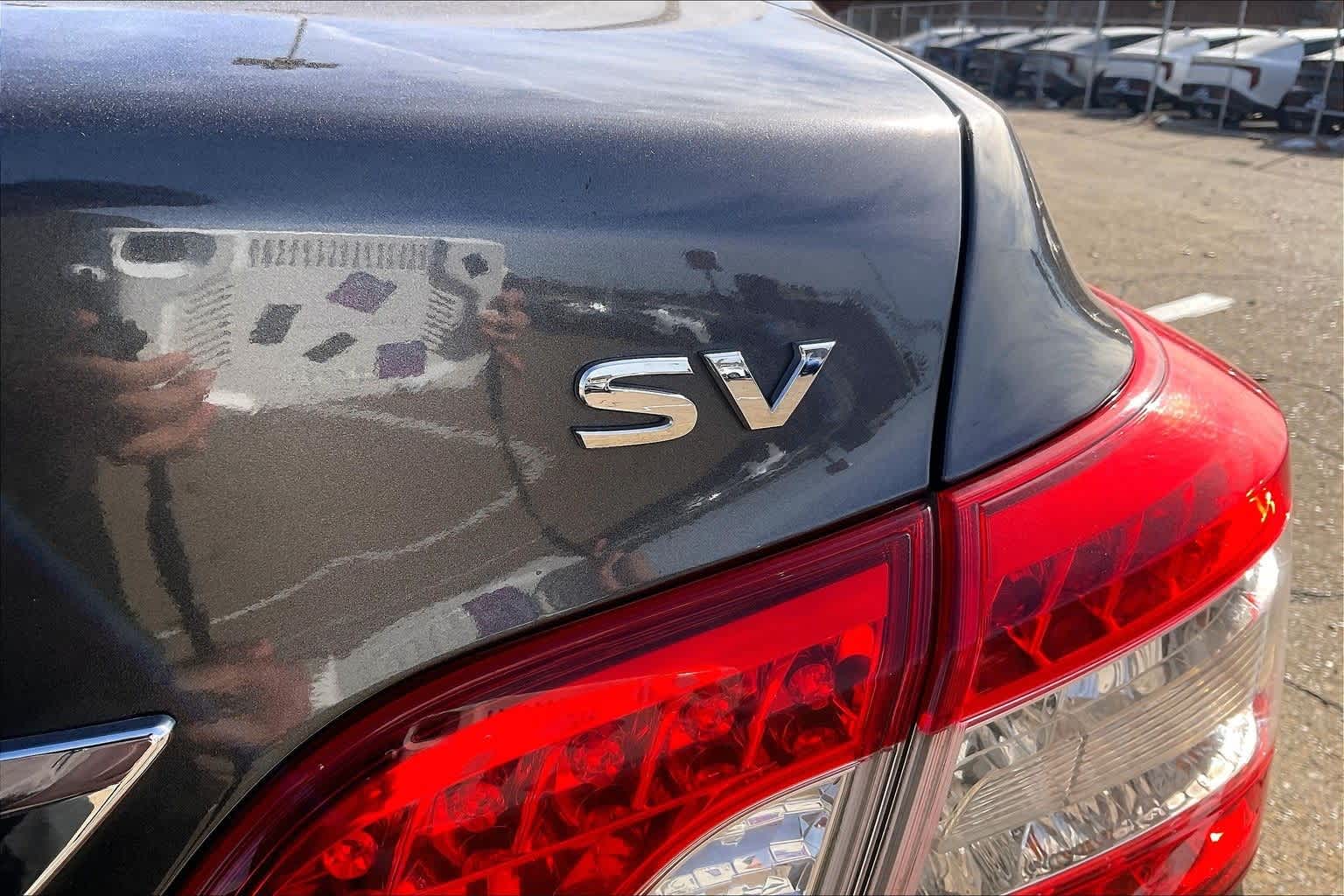 Thumbnail: 2015 Nissan Sentra - 7