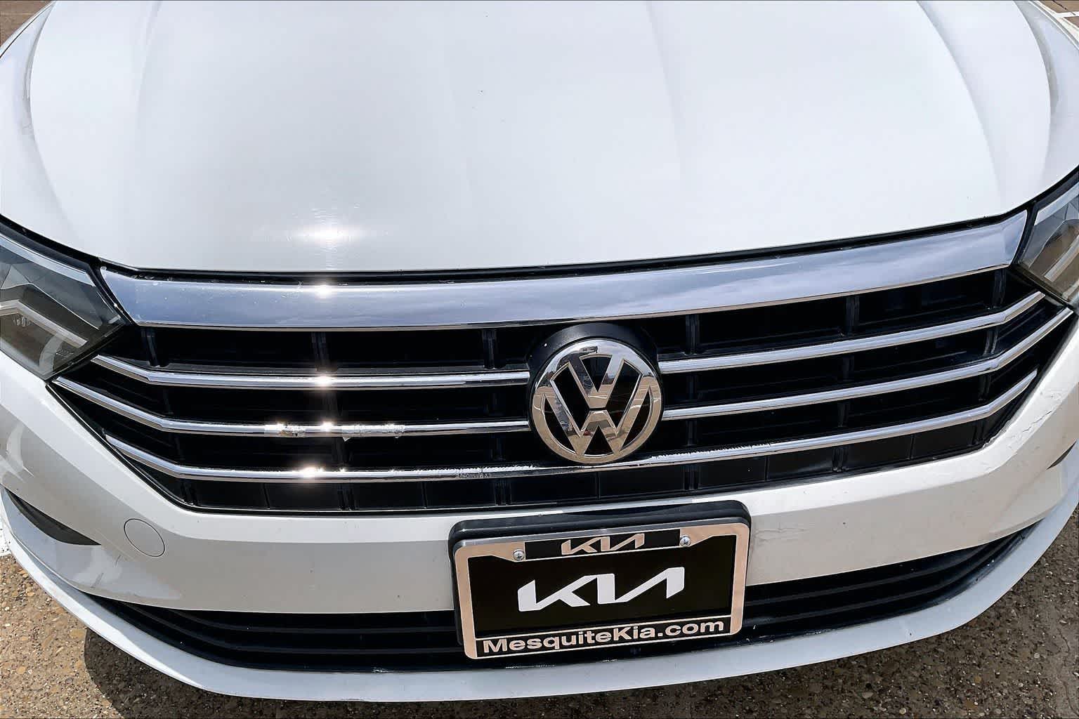 Thumbnail: 2019 Volkswagen Jetta - 31