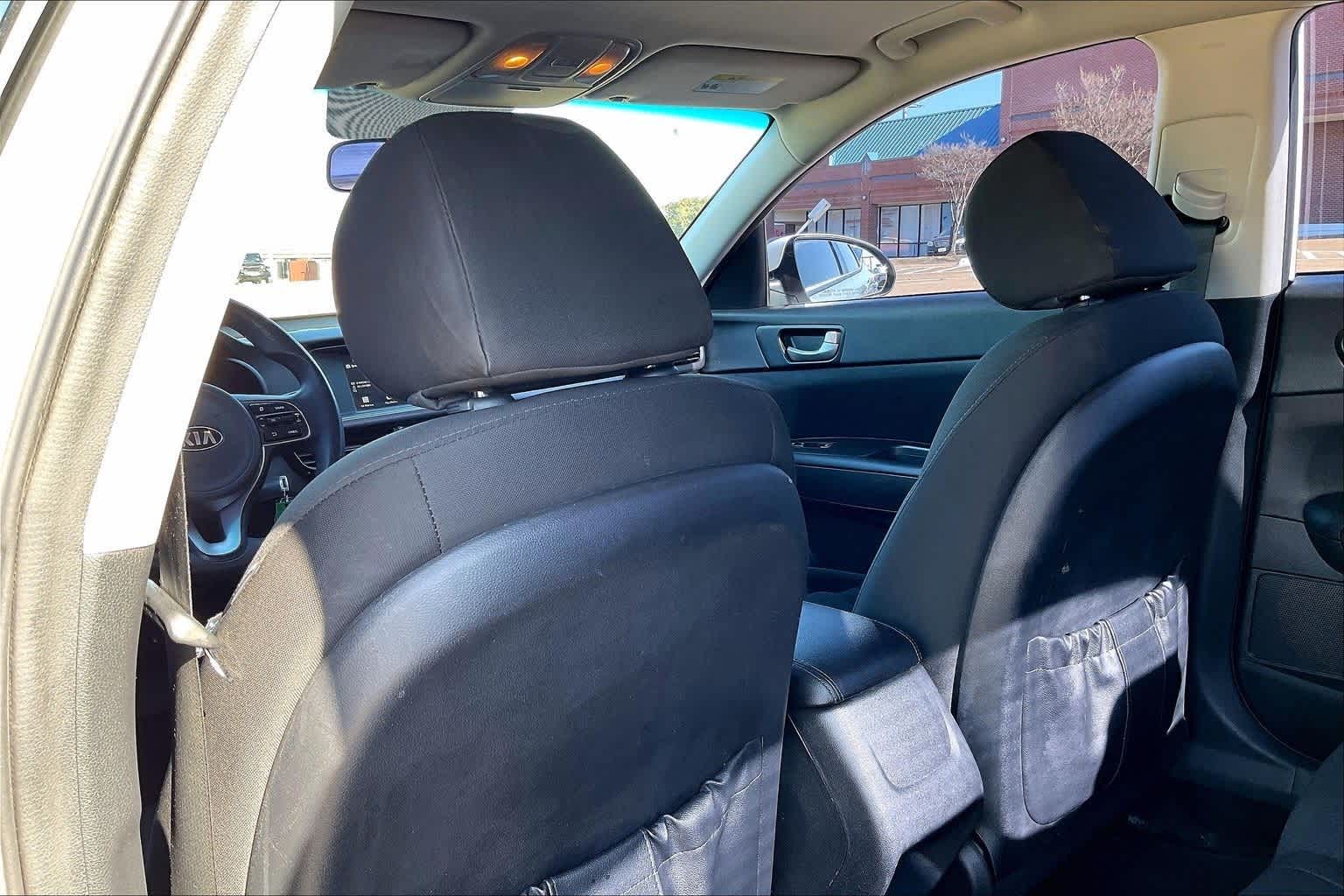 Thumbnail: 2018 Kia Optima - 11