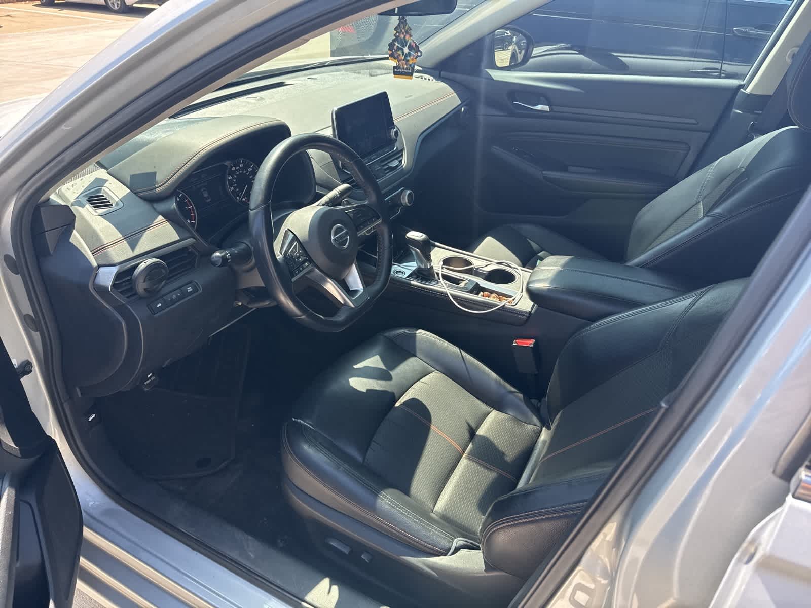 Thumbnail: 2019 Nissan Altima - 8