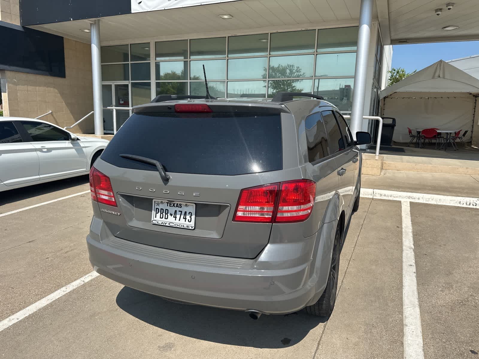Thumbnail: 2020 Dodge Journey - 3