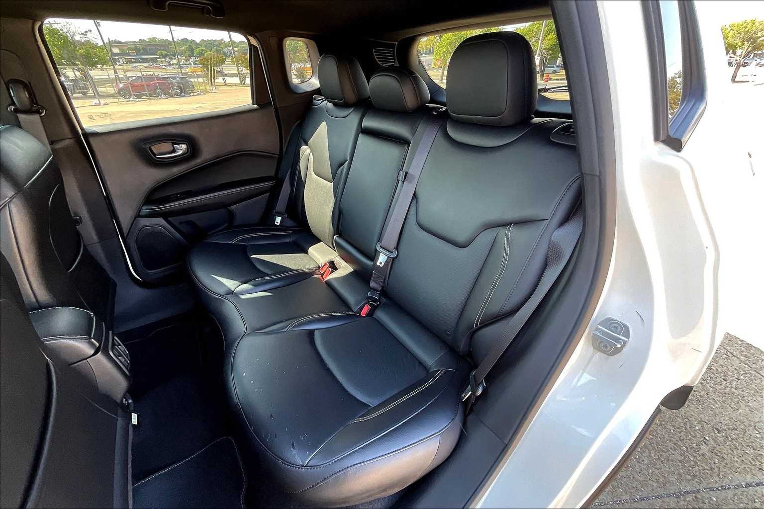 Thumbnail: 2021 Jeep Compass - 29