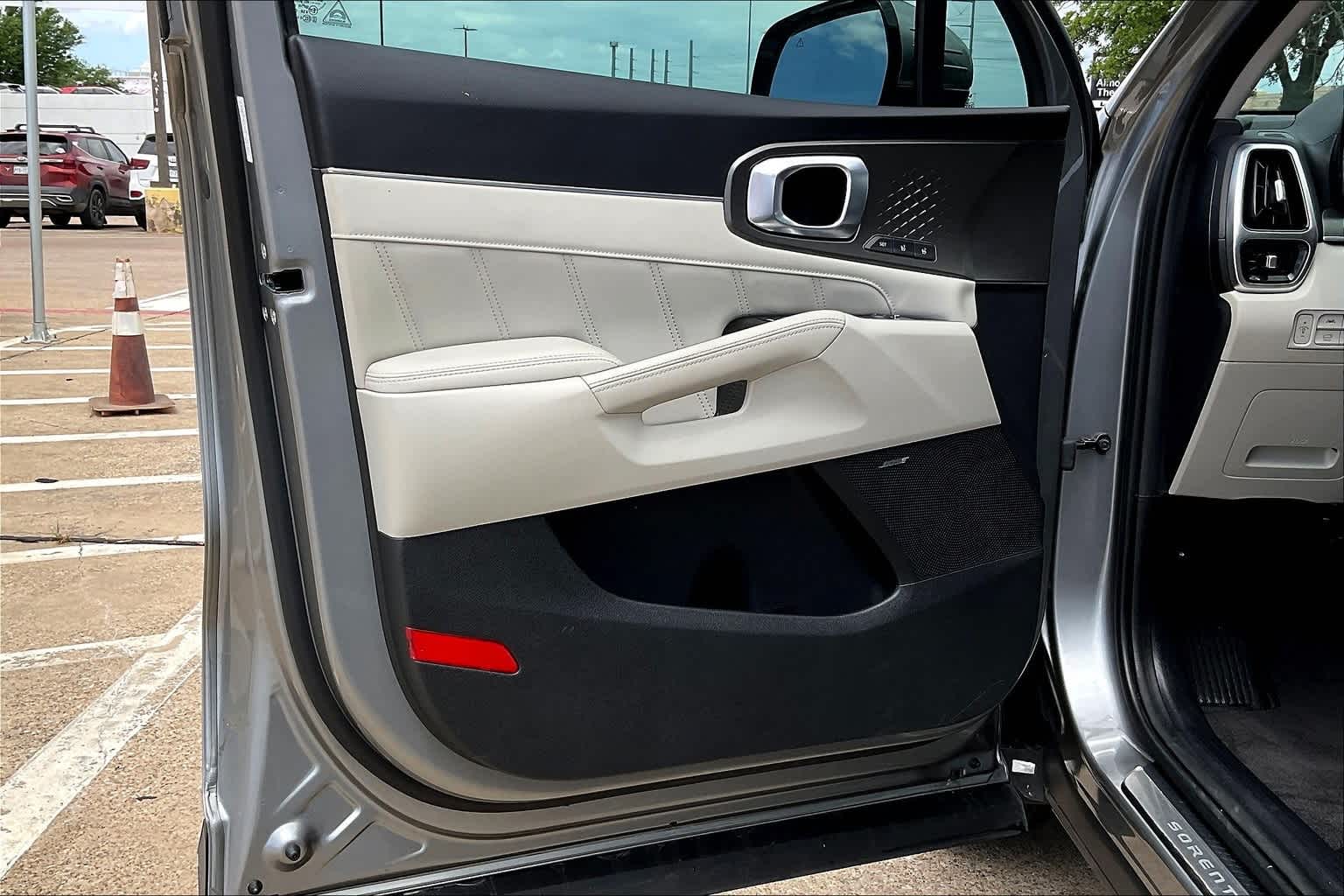 2023 Kia Sorento SX 27