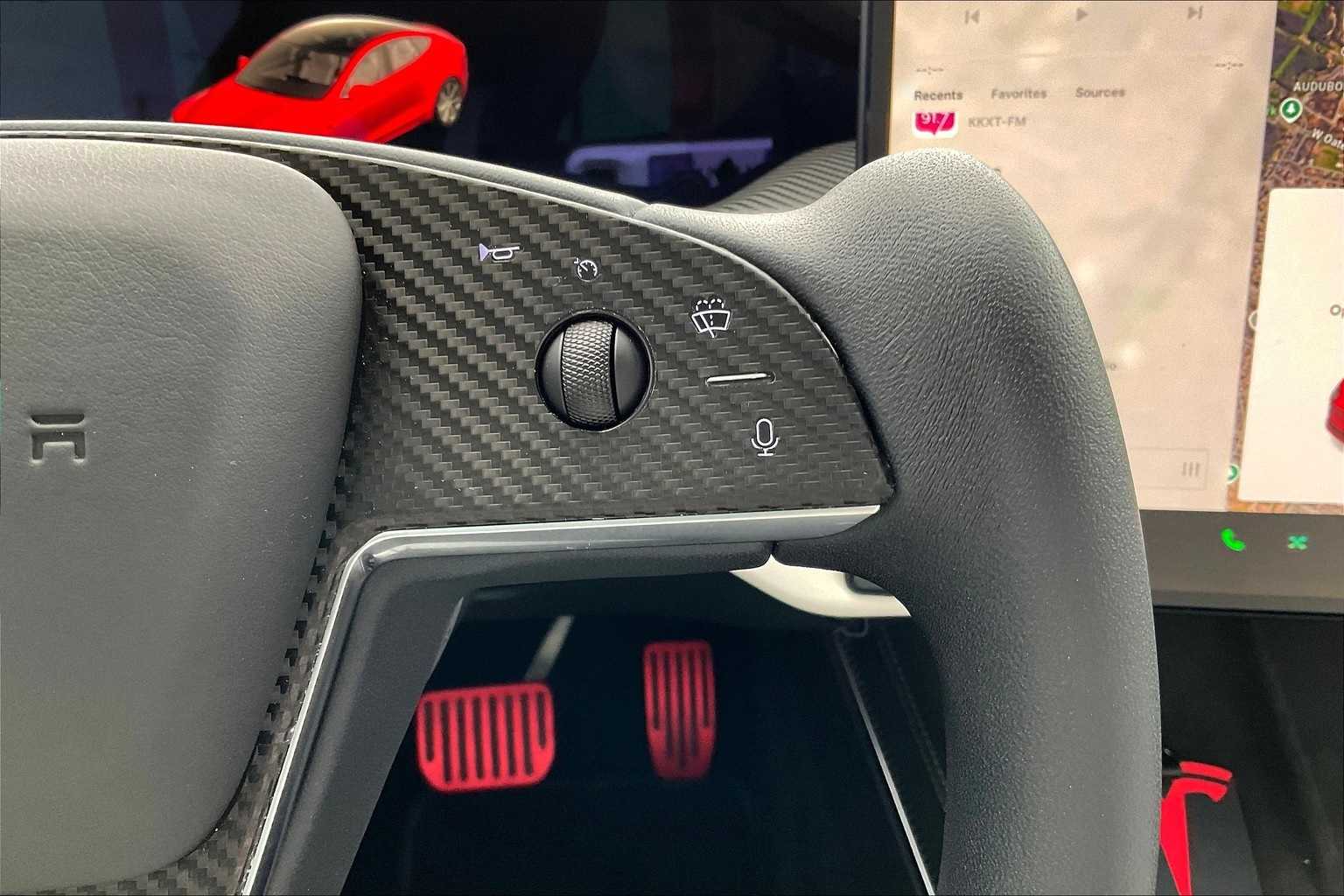 Thumbnail: 2023 Tesla Model S - 24