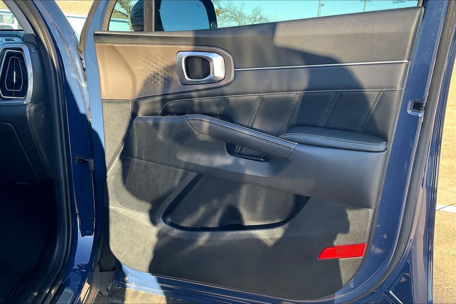 Thumbnail: 2024 Kia Sorento - 27