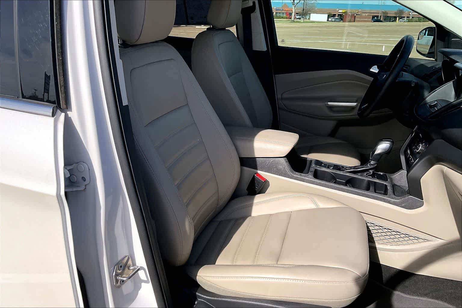 Thumbnail: 2019 Ford Escape - 13