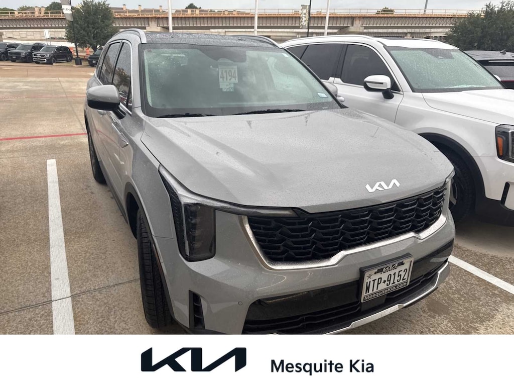 Certified 2025 Kia Sorento S SUV