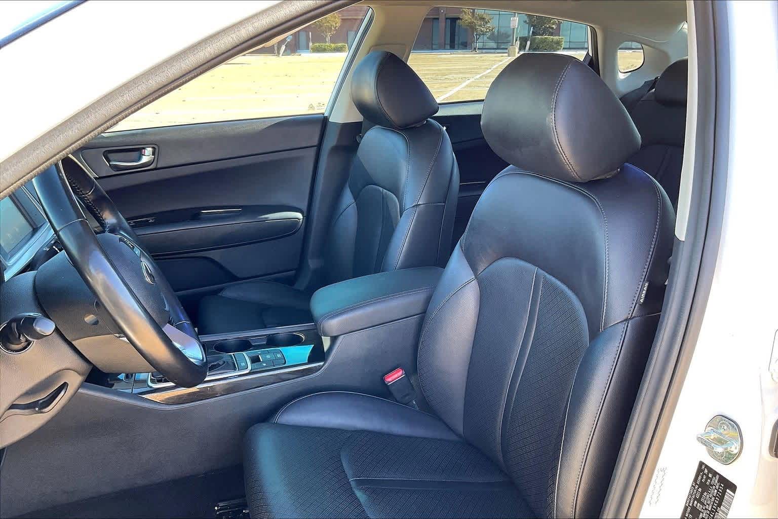 Thumbnail: 2019 Kia Optima - 11