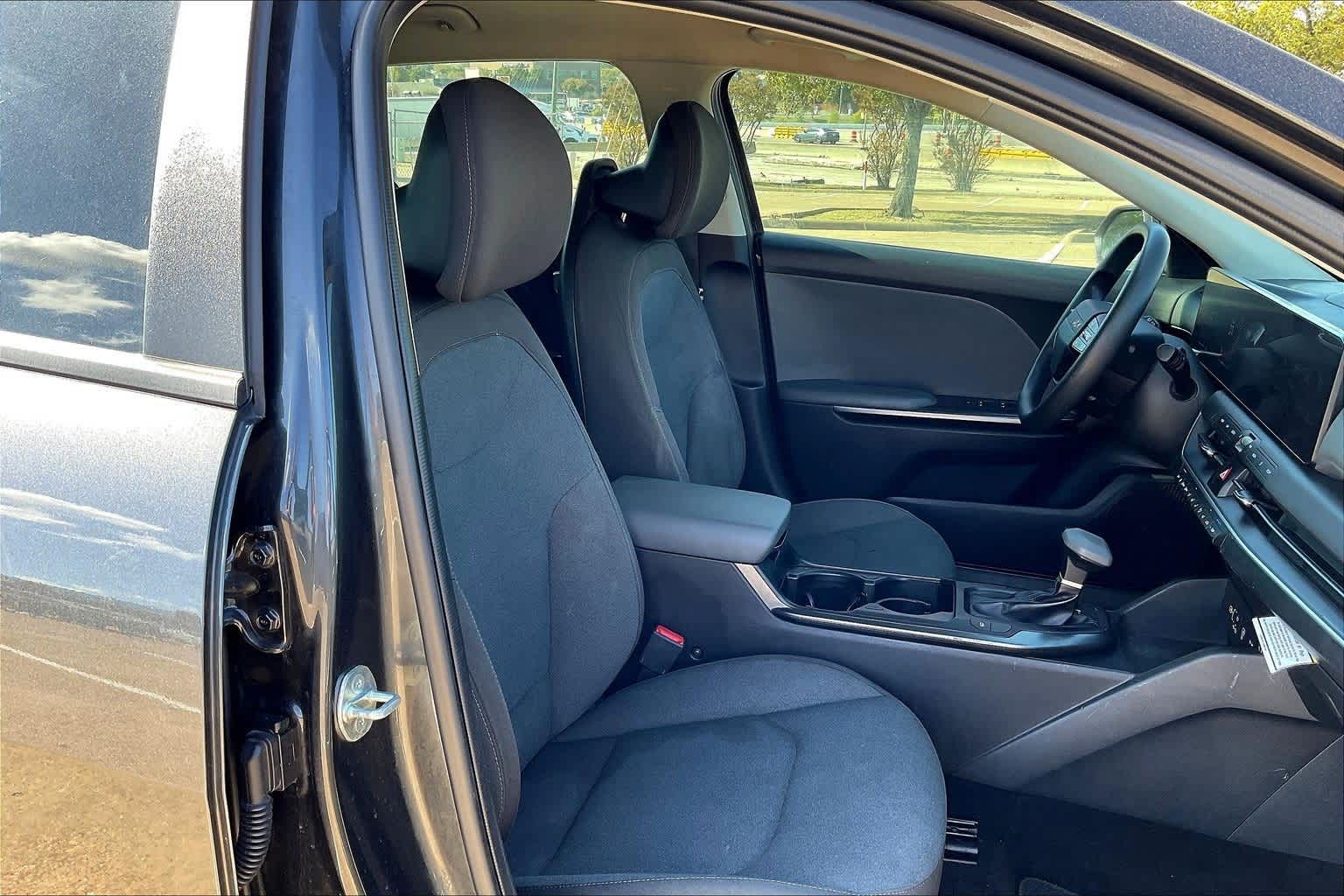 Thumbnail: 2025 Kia K4 - 12