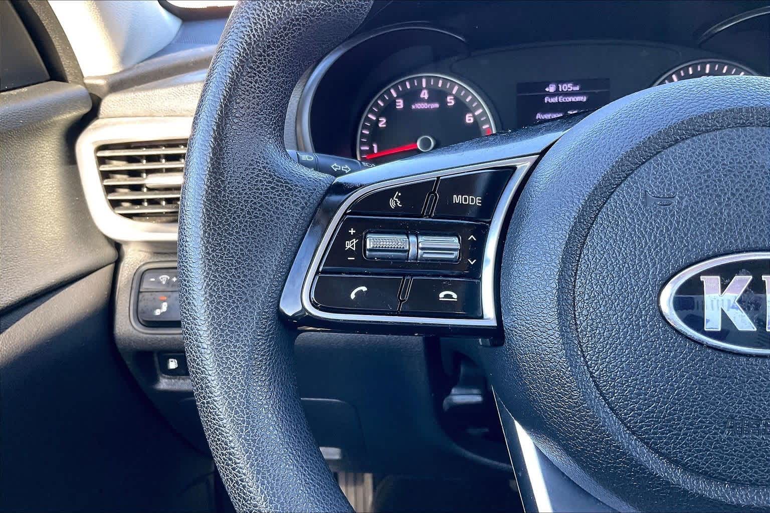 Thumbnail: 2020 Kia Optima - 24