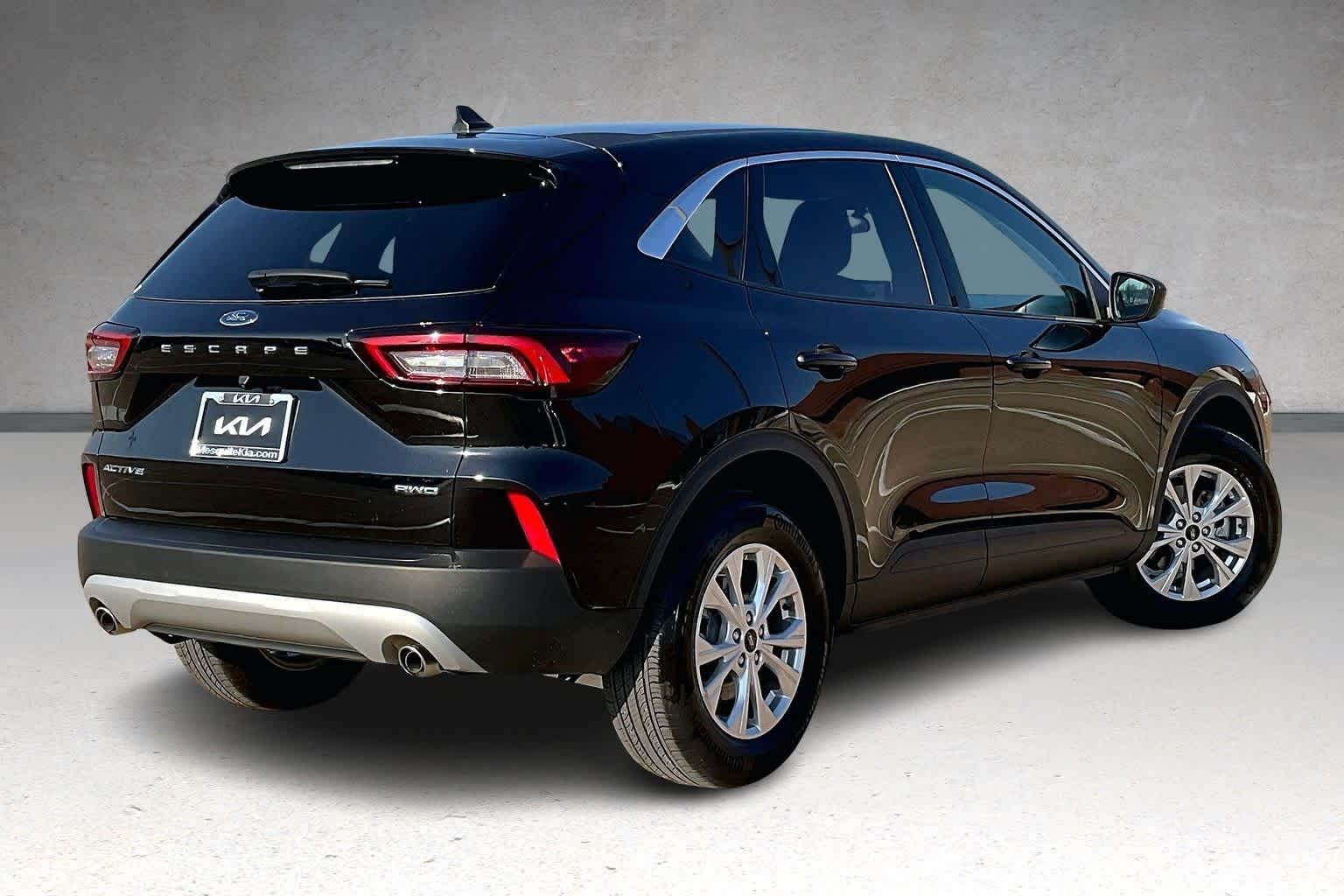 Thumbnail: 2024 Ford Escape - 22