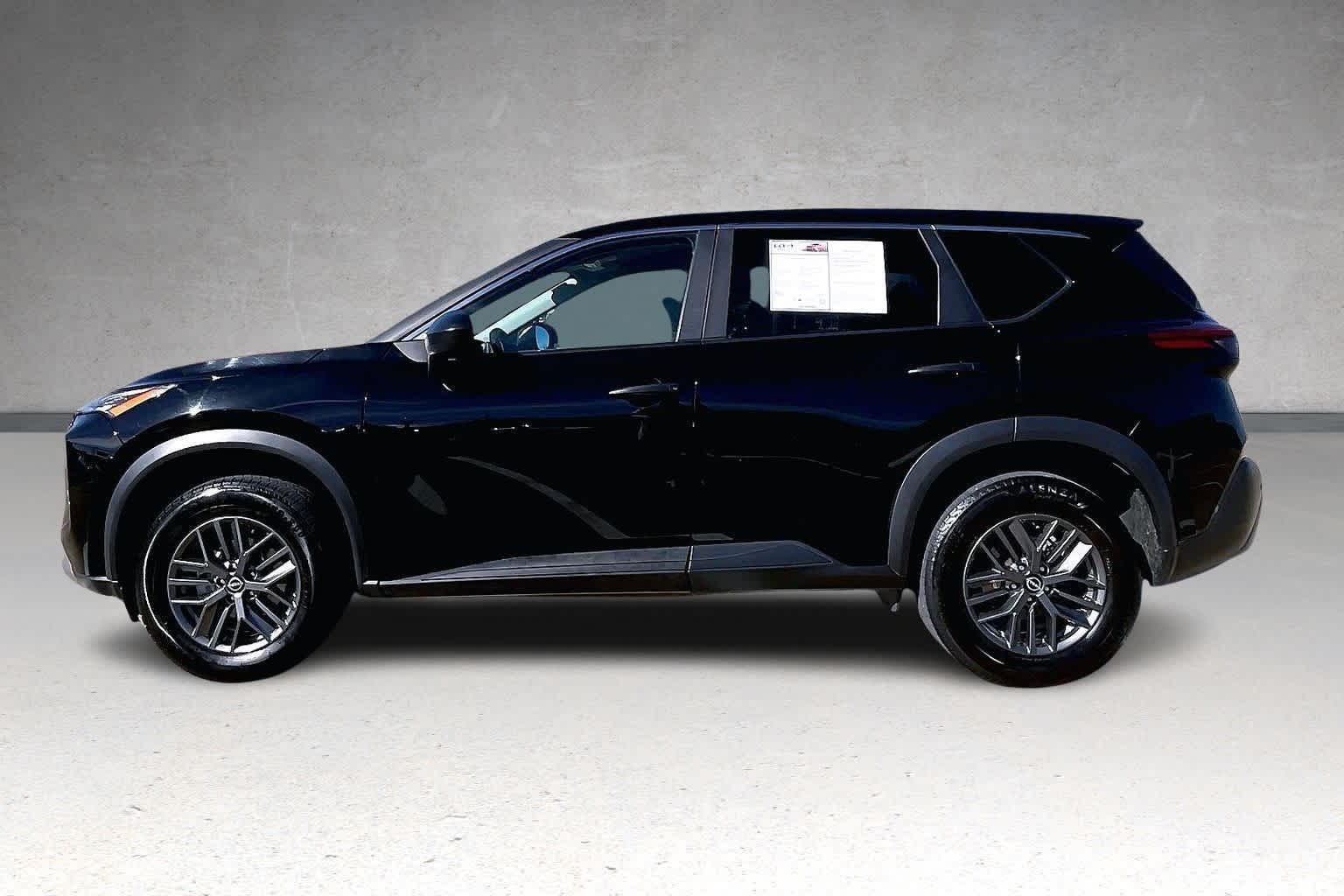 Thumbnail: 2023 Nissan Rogue - 3