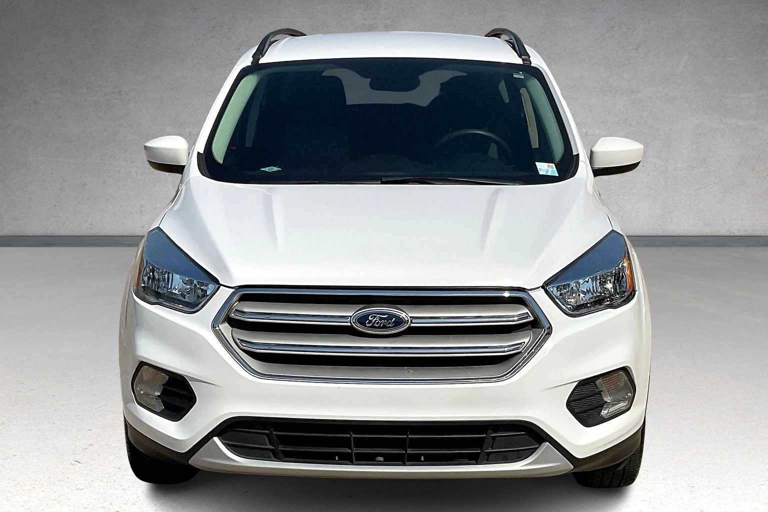 Thumbnail: 2018 Ford Escape - 6