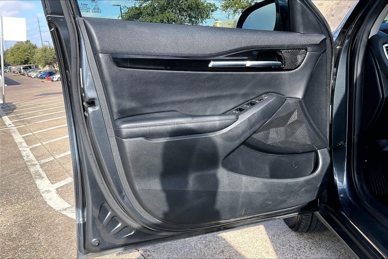 Thumbnail: 2023 Kia Seltos - 27