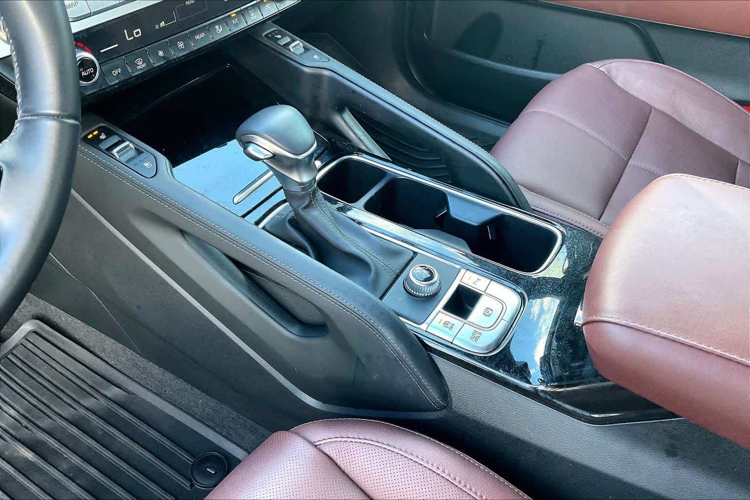 Thumbnail: 2023 Kia Telluride - 15