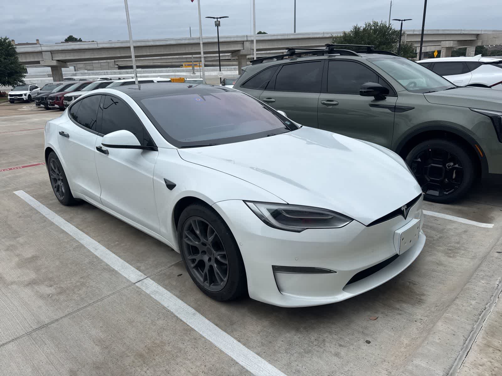 Thumbnail: 2021 Tesla Model S - 3