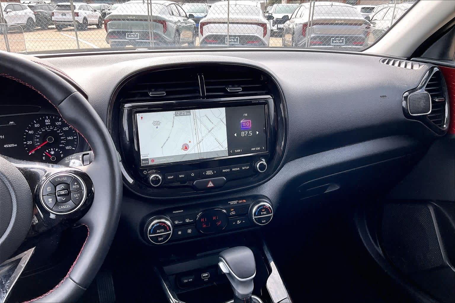 Thumbnail: 2022 Kia Soul - 14