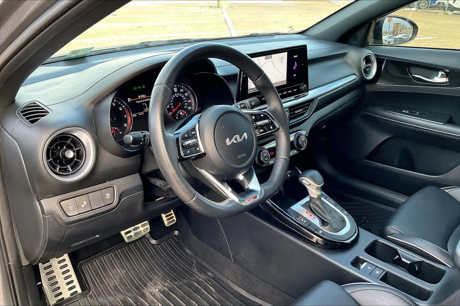 Thumbnail: 2024 Kia Forte - 2