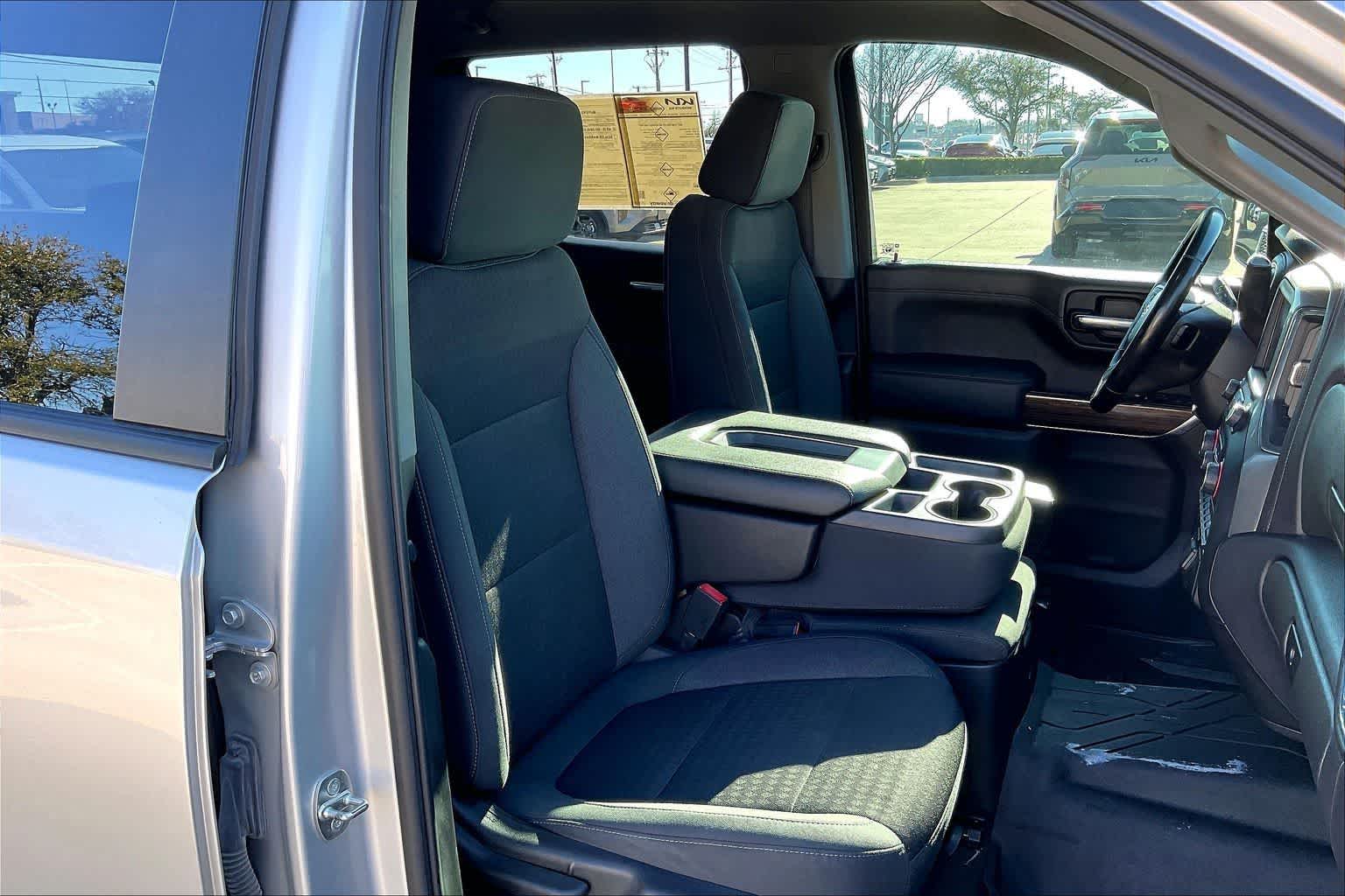 Thumbnail: 2021 Chevrolet Silverado 1500 - 13