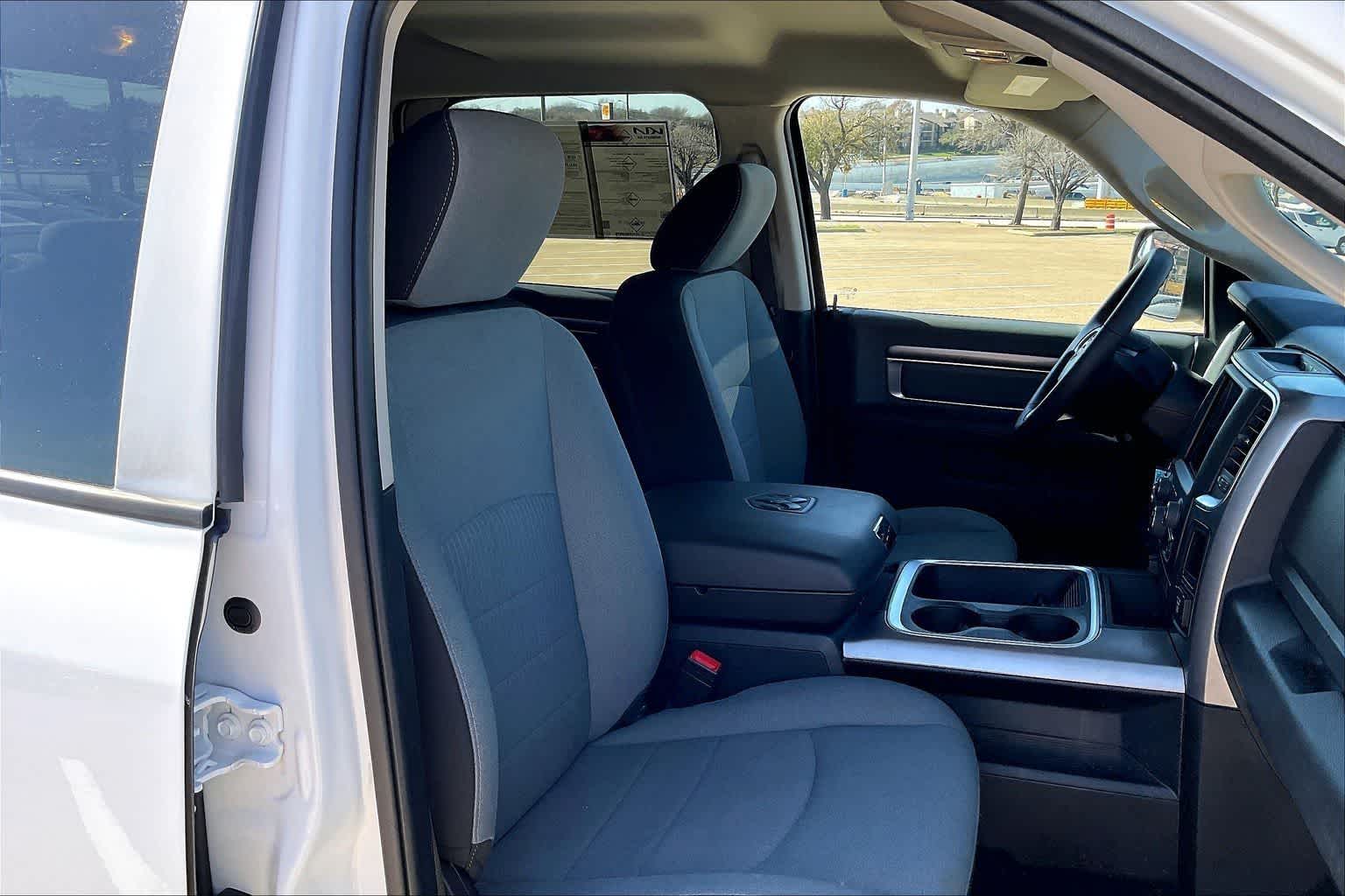 Thumbnail: 2023 RAM 1500 Classic - 13