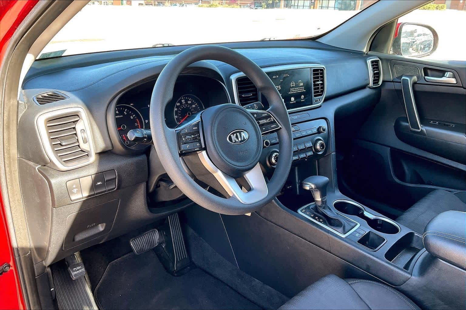 Thumbnail: 2022 Kia Sportage - 2