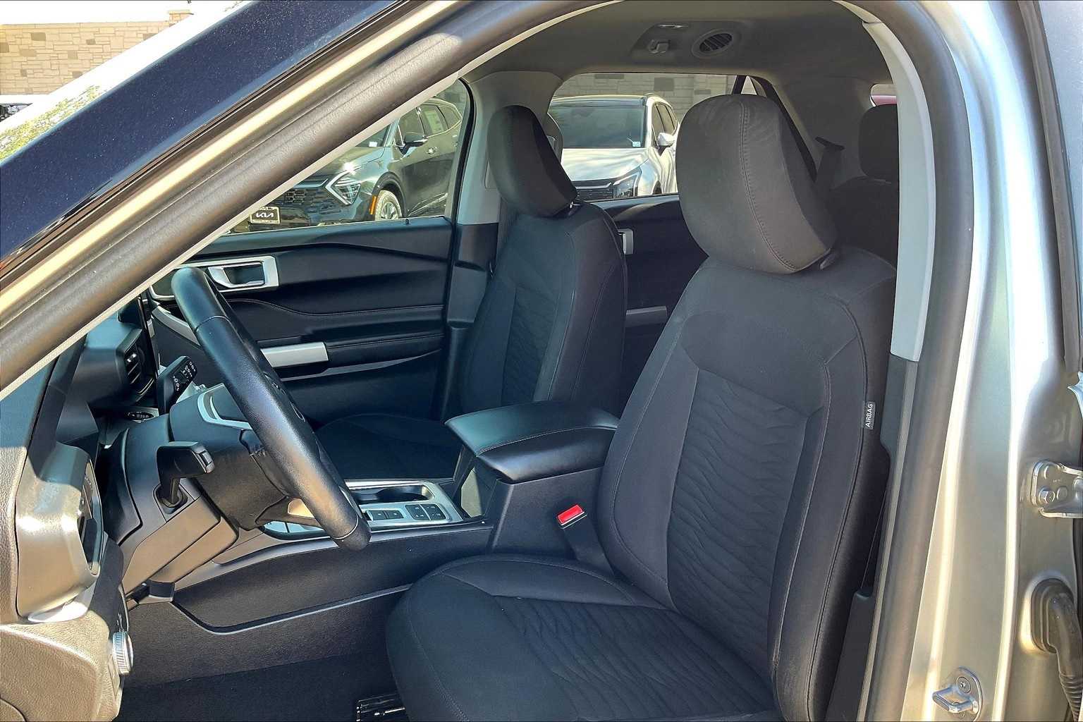 Thumbnail: 2021 Ford Explorer - 11