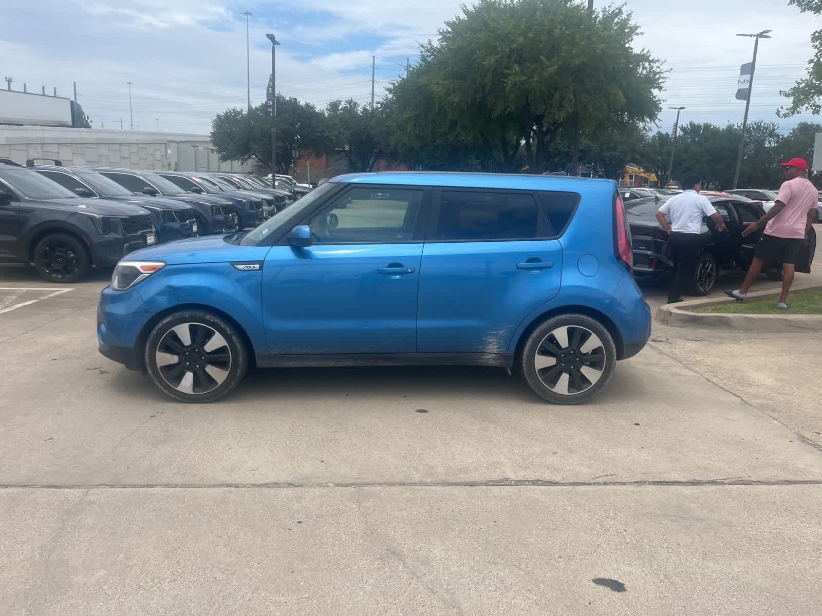 Thumbnail: 2017 Kia Soul - 3